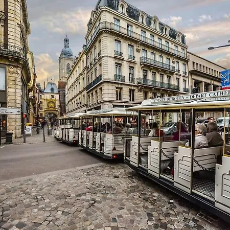 Apartment La Gare